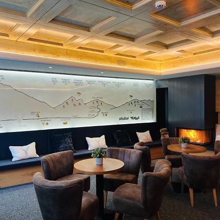 Hotel Montana Telfes im Stubai Bagian luar foto